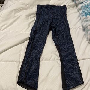 Lululemon high waisted worn 3 times